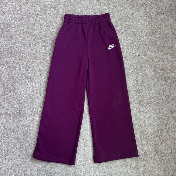 Nike Other - Nike Girls Size M Purple Wide Leg Fleece Sweatpants High Rise Pockets